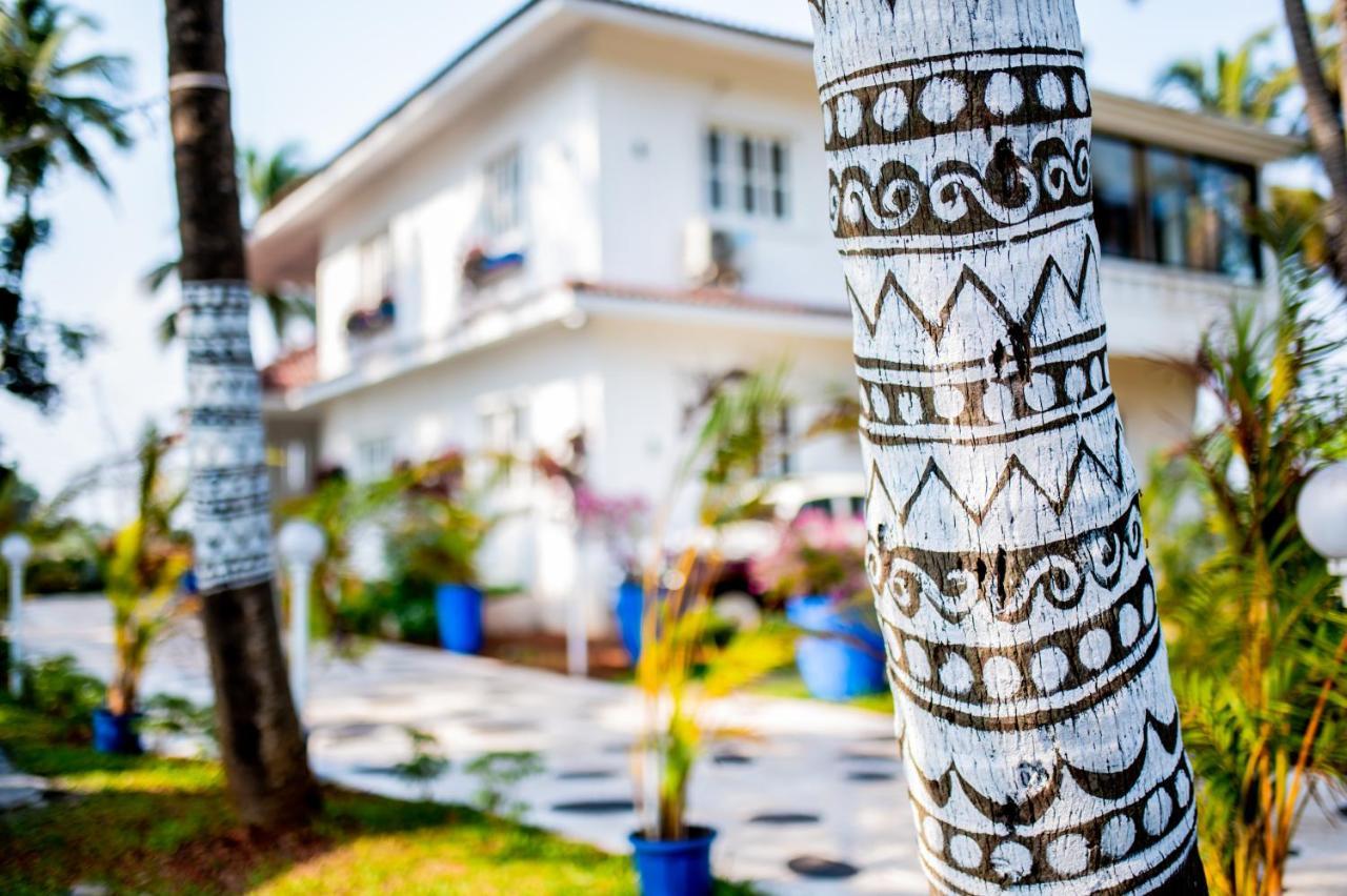 White House In Goa, Truly Amazing Experience Bed & Breakfast Saligao Exterior photo